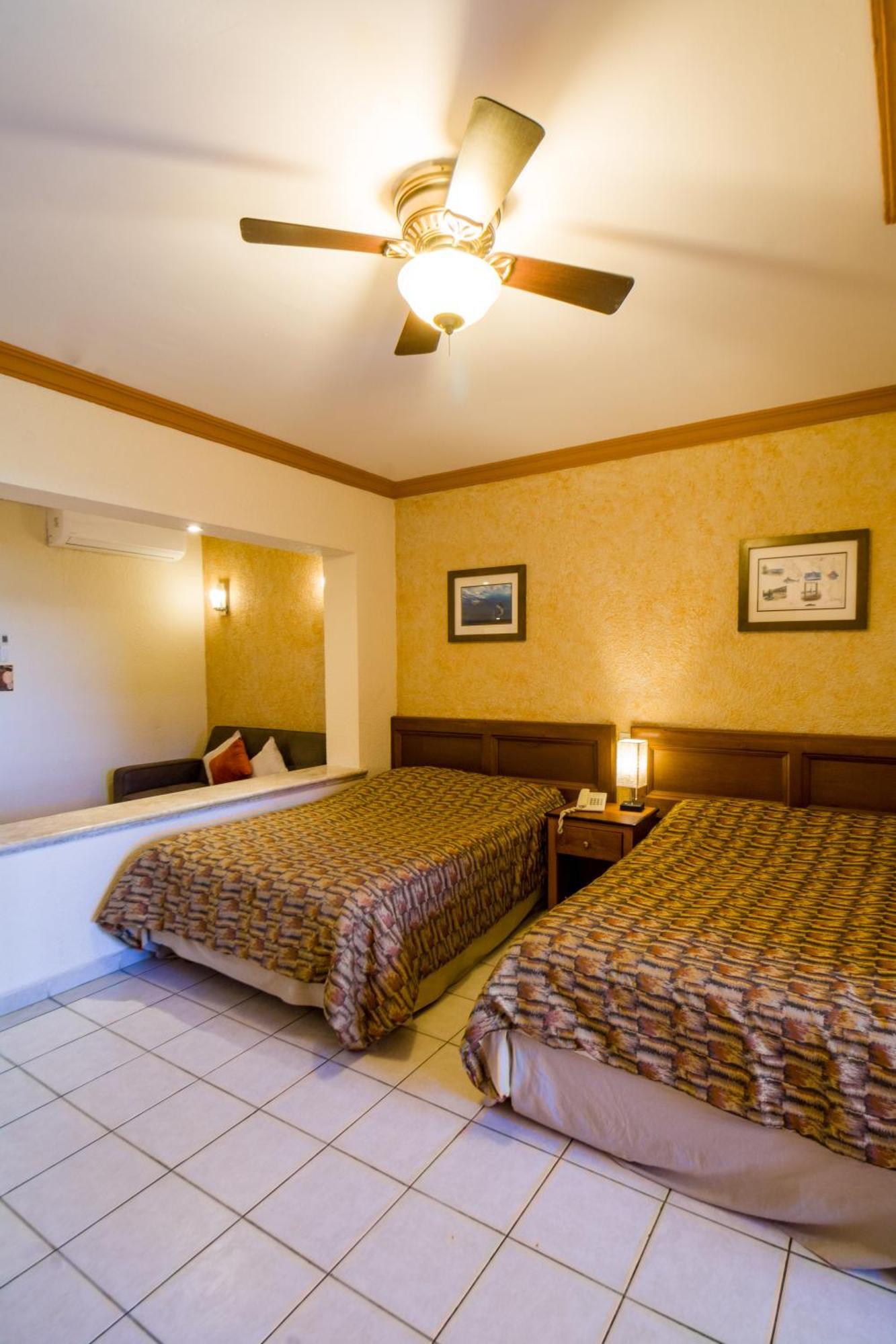 לוס ברילס Hotel Palmas De Cortez מראה חיצוני תמונה